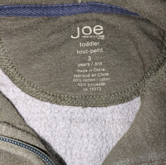 👛10/20$ zip Up Hoodie 3Y Hockey - Picture 3 of 3